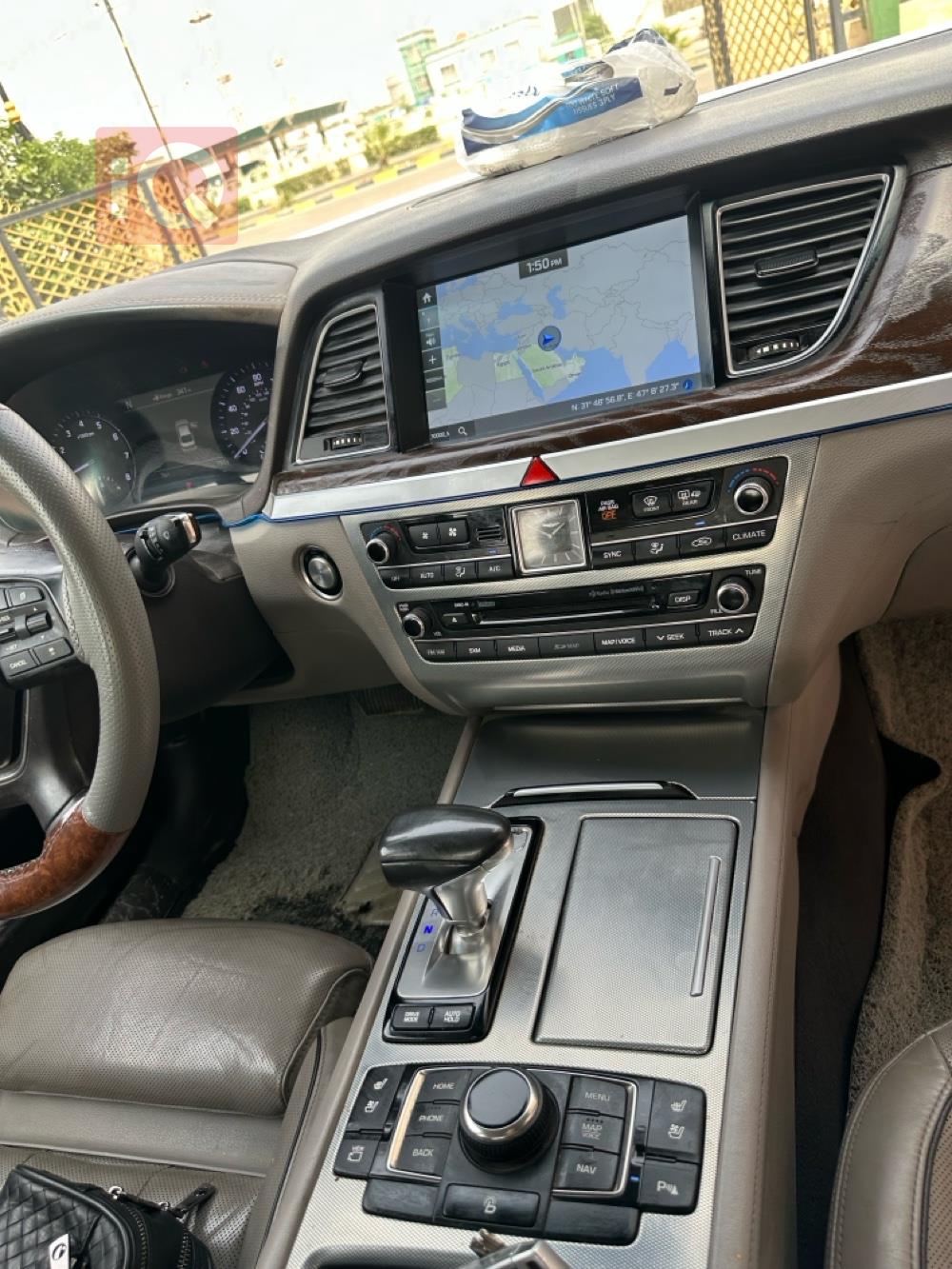 جنسس G80